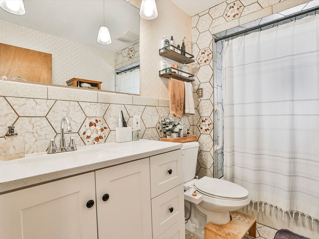 46 Adams Street, Malden, MA 02148 20 Jackson Ave, Everett, MA 02149